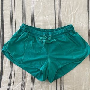 Lululemon Hotty Hot shorts